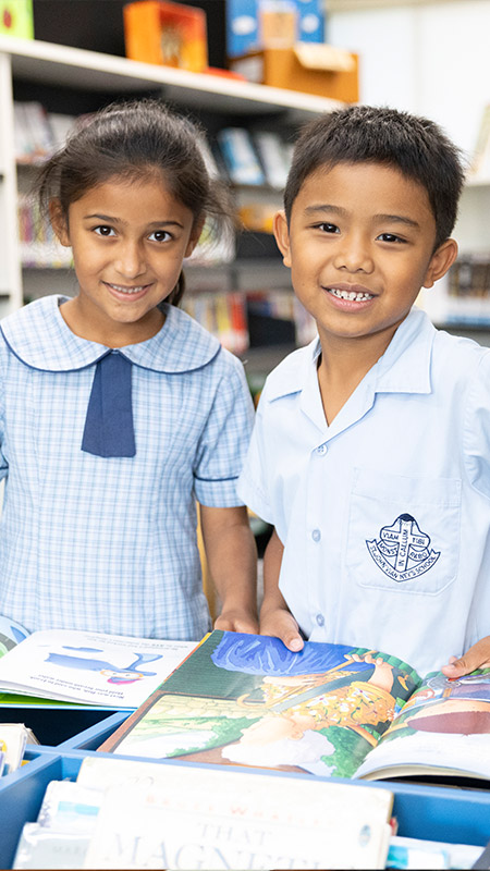 St John Vianney's Doonside students in library